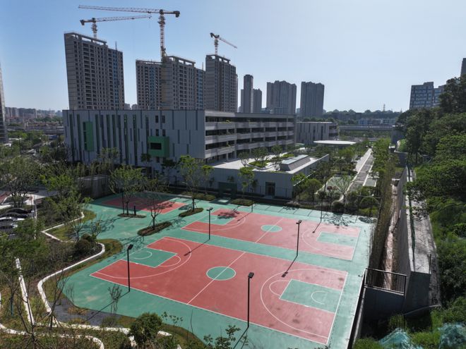 南师附中雨花台学校即将盛大开学(图5)